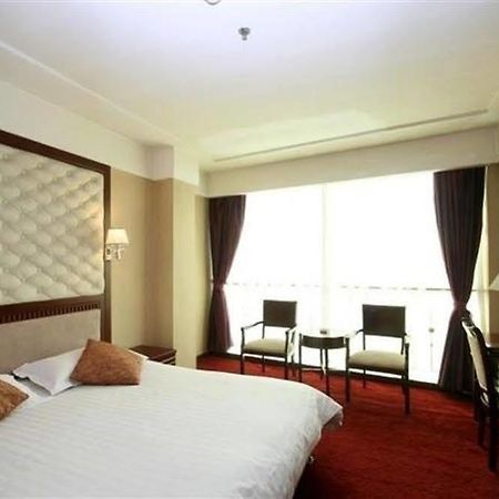 Qingpu Family Hotel Шанхай Екстер'єр фото